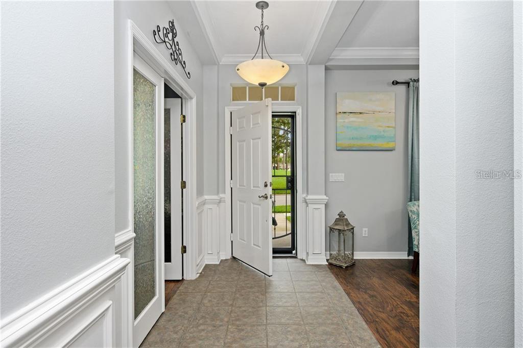 6971 Nobleton Dr Property Photo 3
