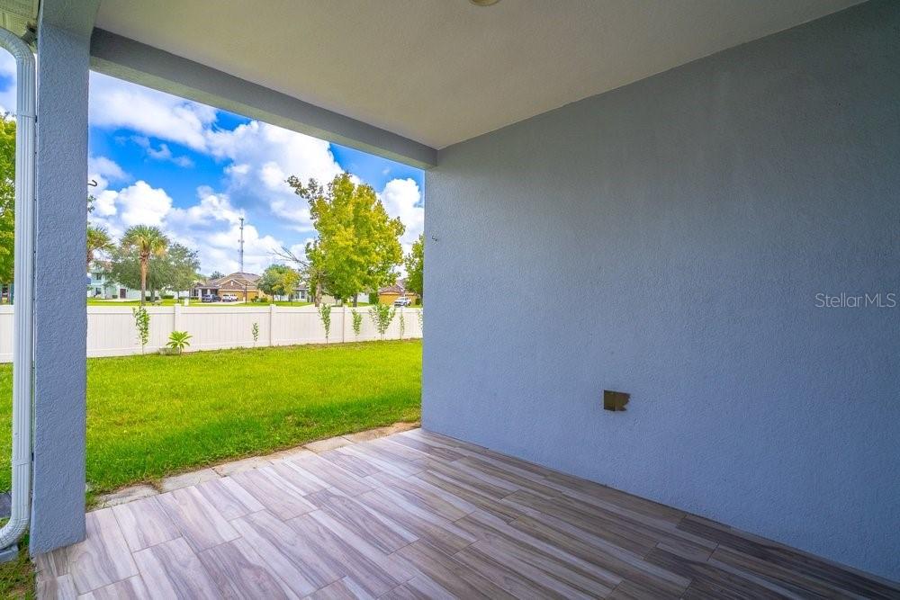 347 Gladesdale St Property Photo 37