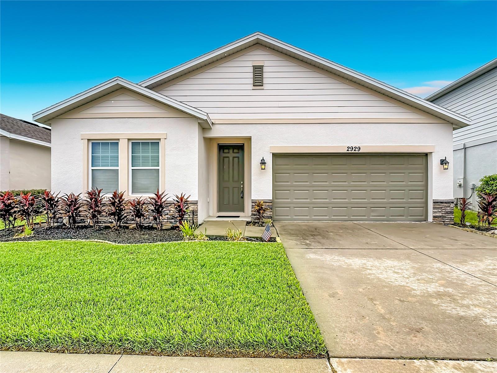 2929 Deerberry Ln Property Photo 1