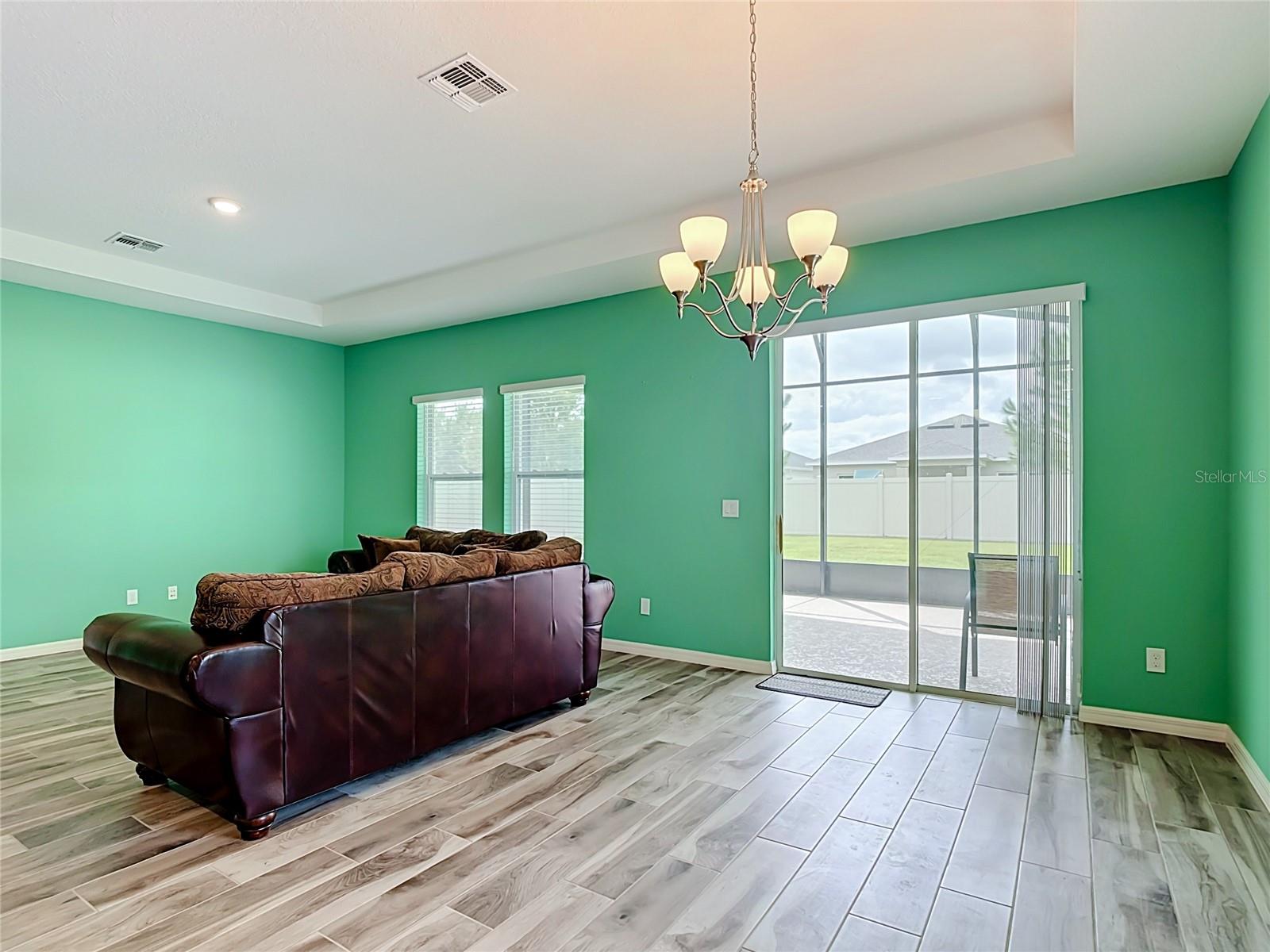 2929 Deerberry Ln Property Photo 27