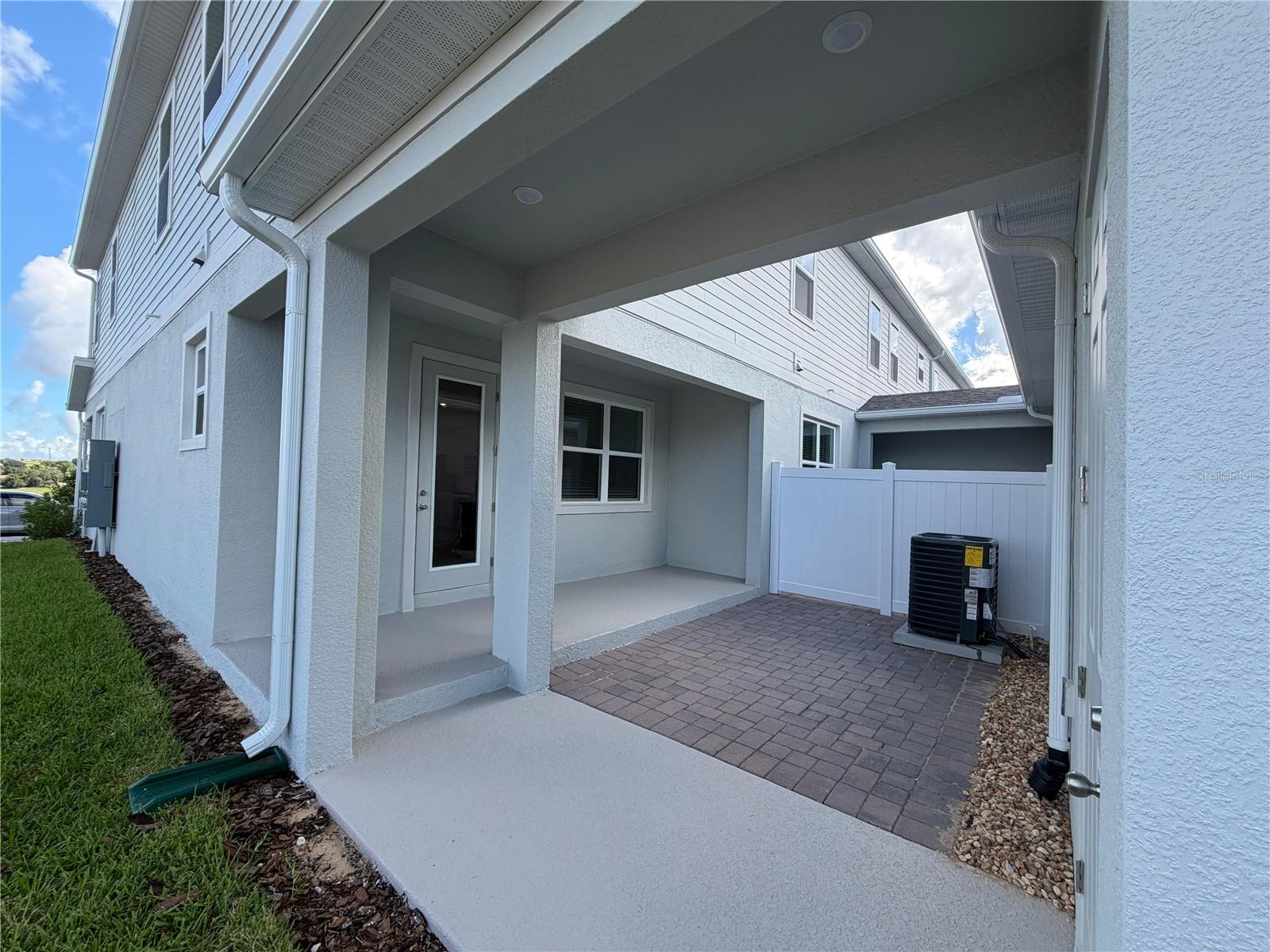 17740 Porter Road Property Photo 15