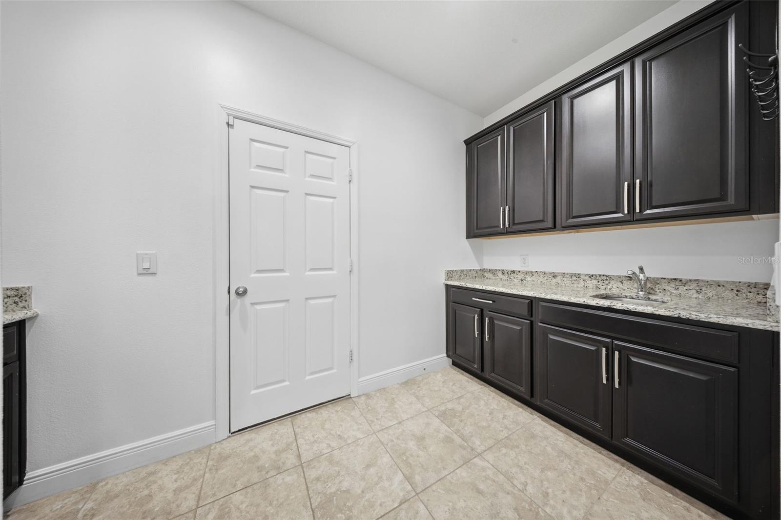 9155 Outlook Rock Trl Property Photo 44