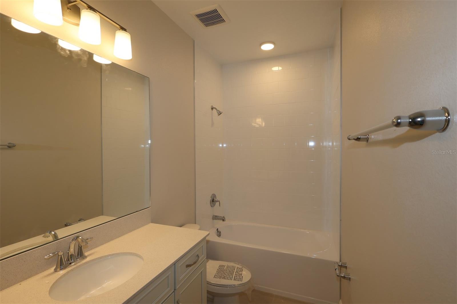 5400 Lassen St Property Photo 21
