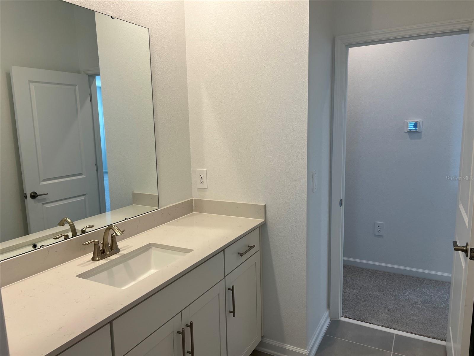 5590 Fiona Ln Property Photo 21
