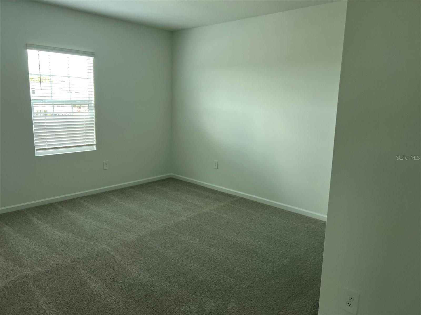 5590 Fiona Ln Property Photo 23
