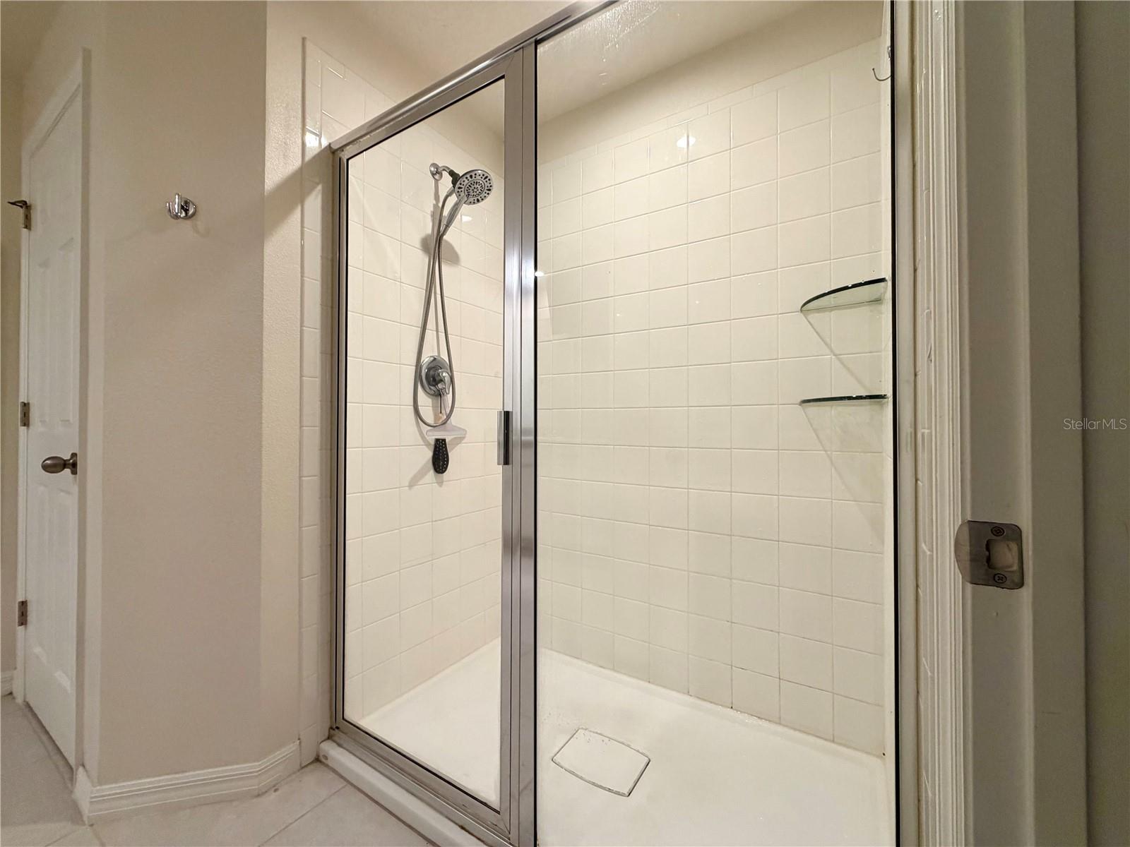 2280 Centerra Loop Property Photo 32