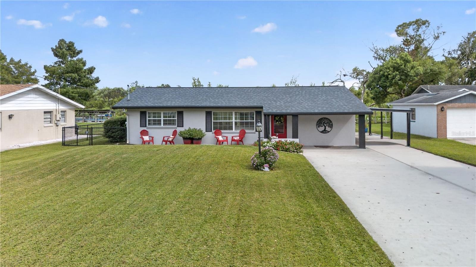 28050 LOIS DR