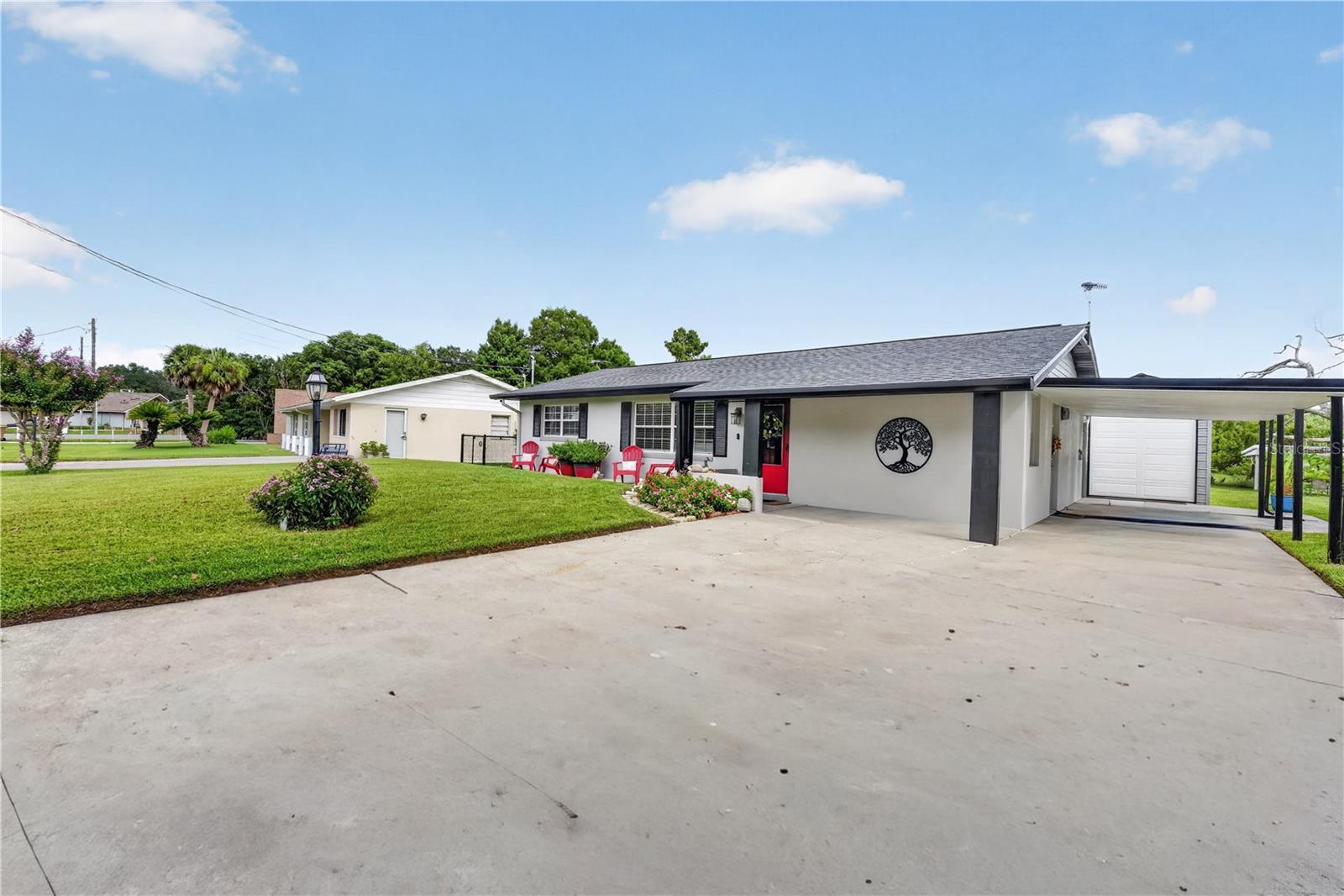 28050 Lois Dr Property Photo 43
