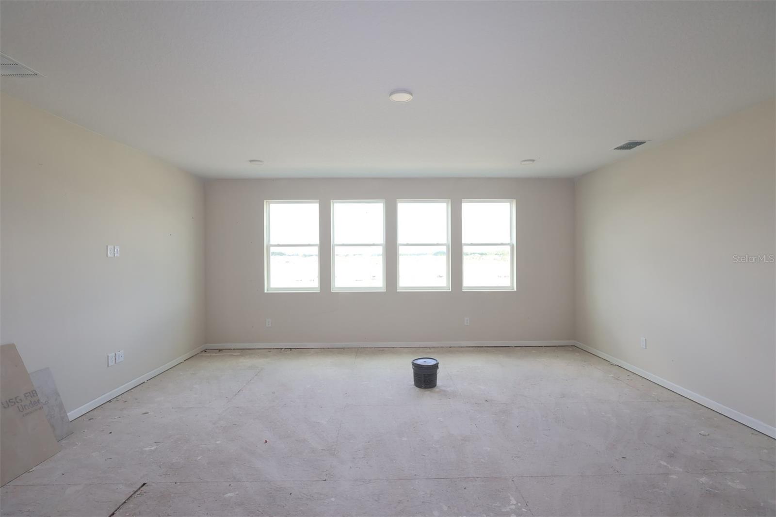 5388 Lassen St Property Photo 10