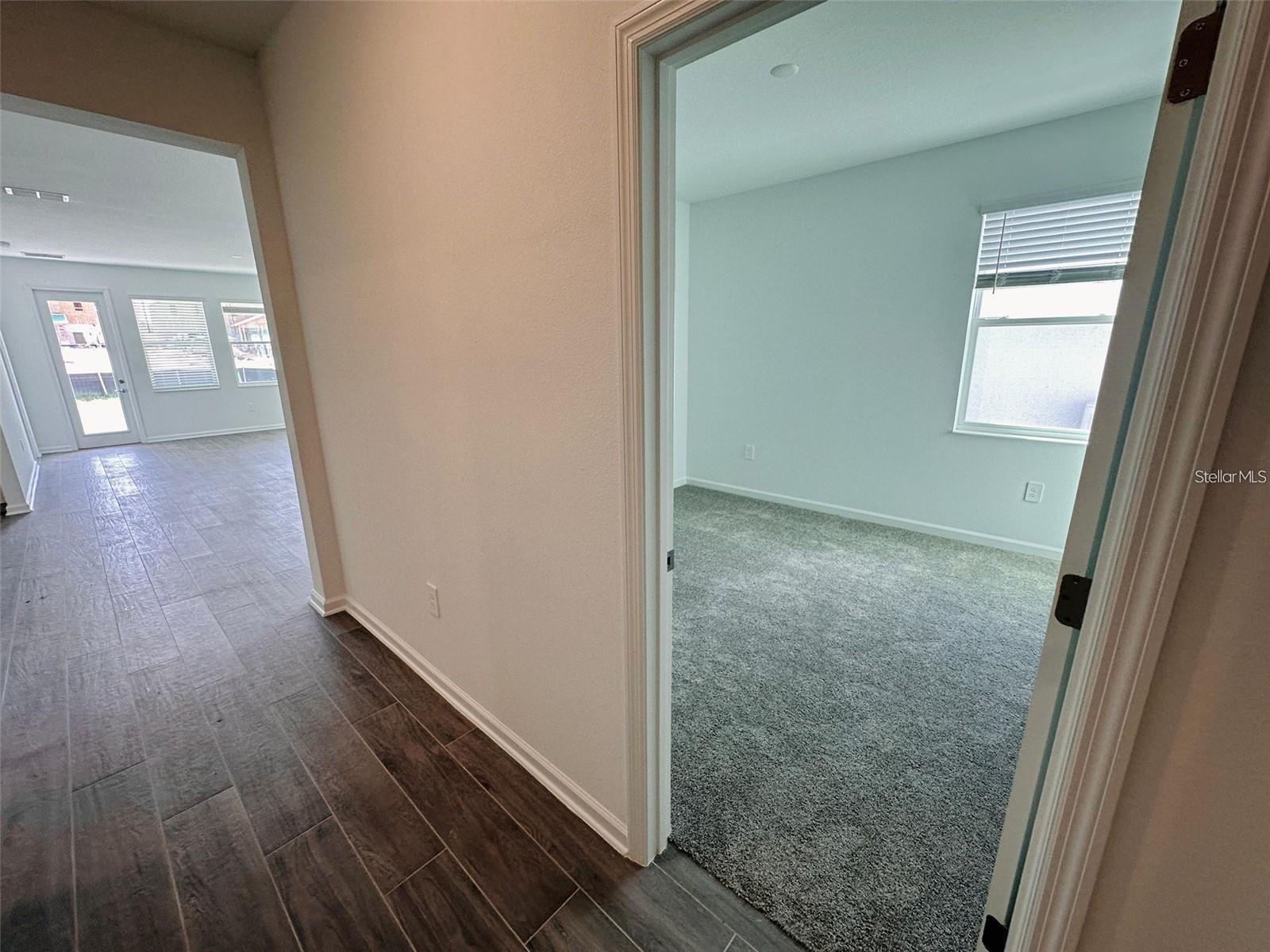 2665 Armstrong Ave Property Photo 11