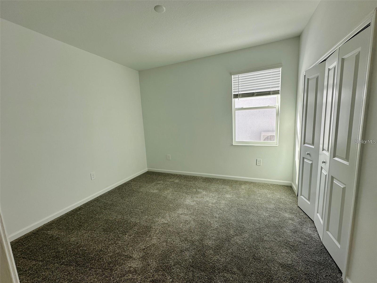 2665 Armstrong Ave Property Photo 15