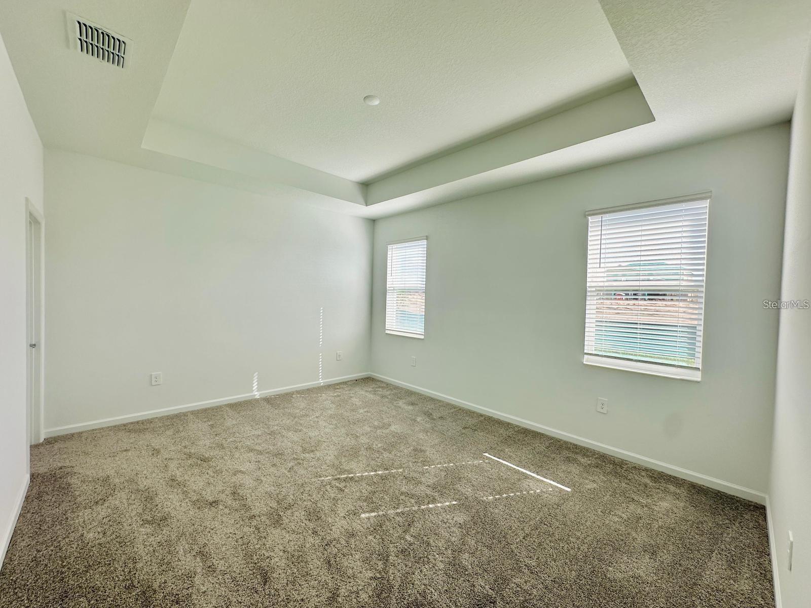 2665 Armstrong Ave Property Photo 16