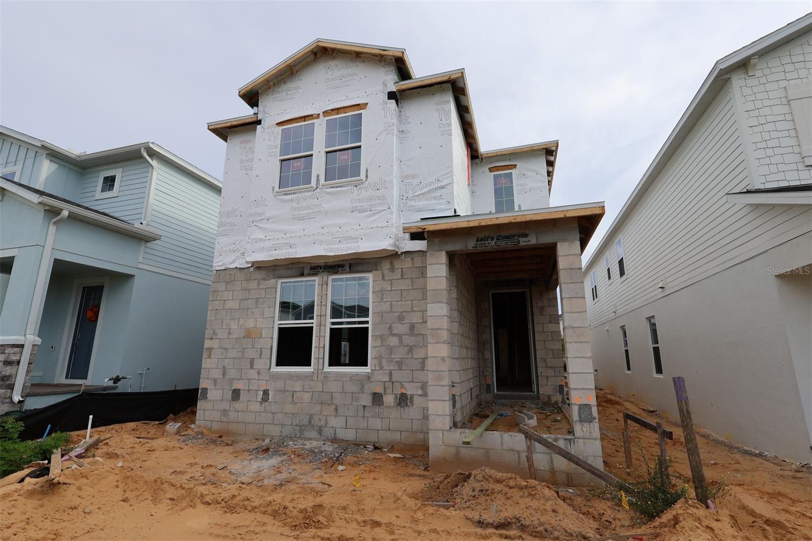 17322 Beachgrass Aly Property Photo 1