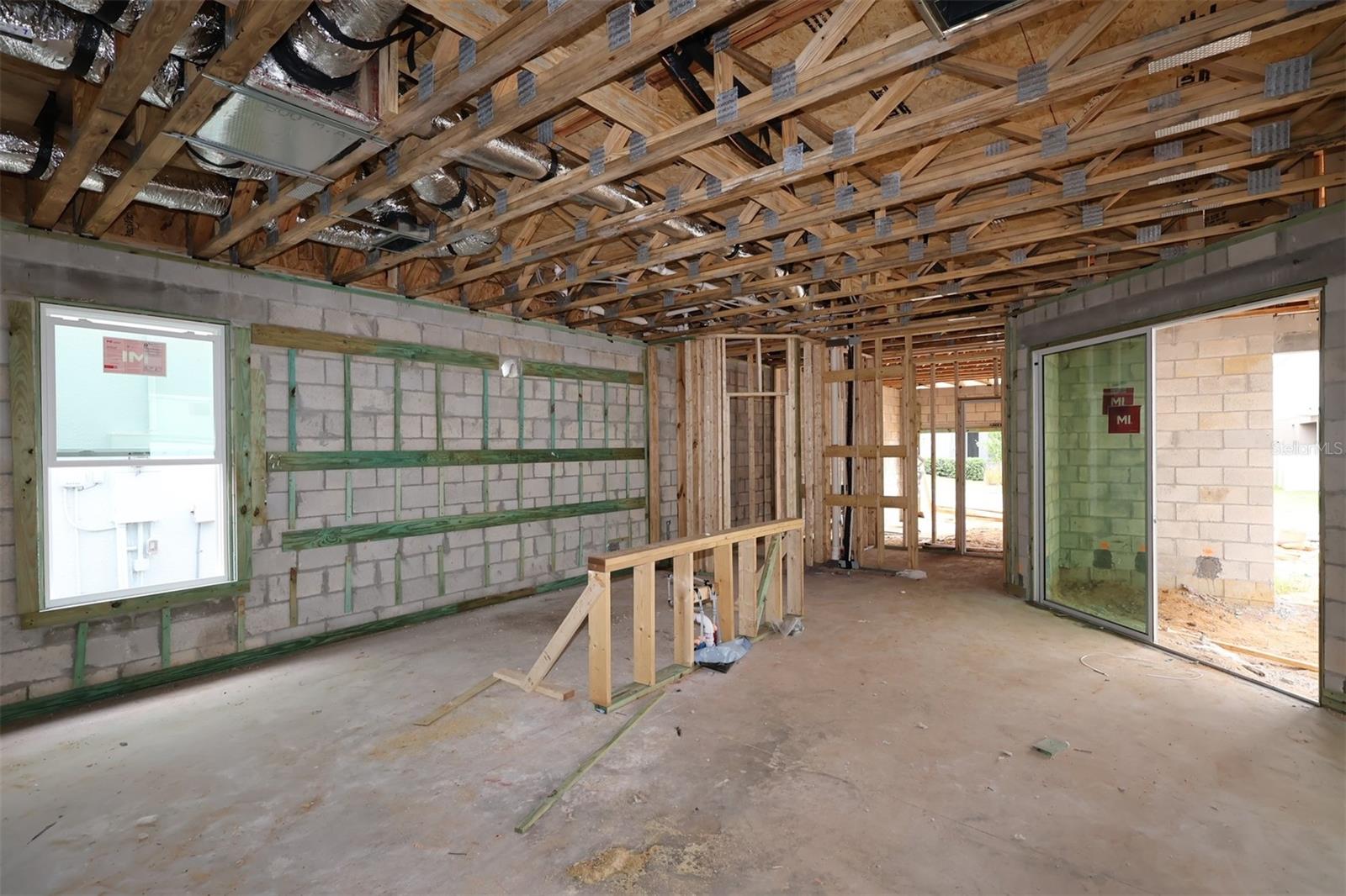 17322 Beachgrass Aly Property Photo 5