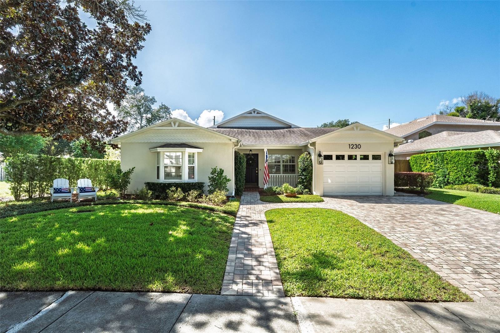 1230 Norwood Pl Property Photo 1