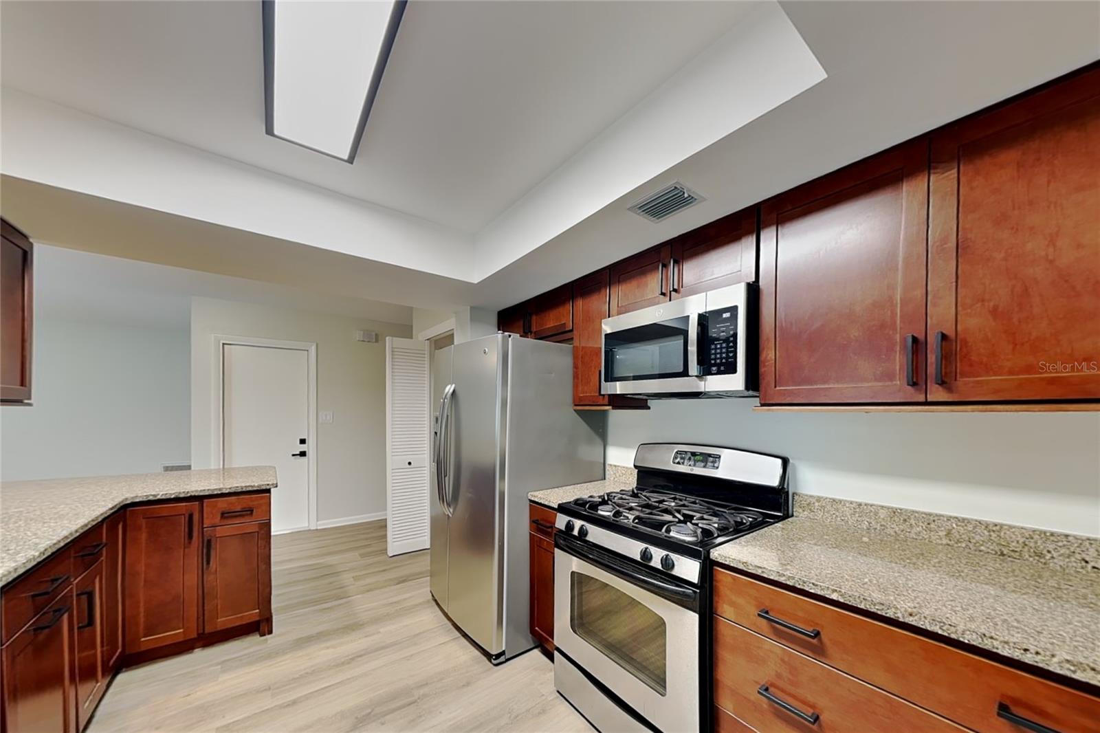 2109 Cree Trl Property Photo 8