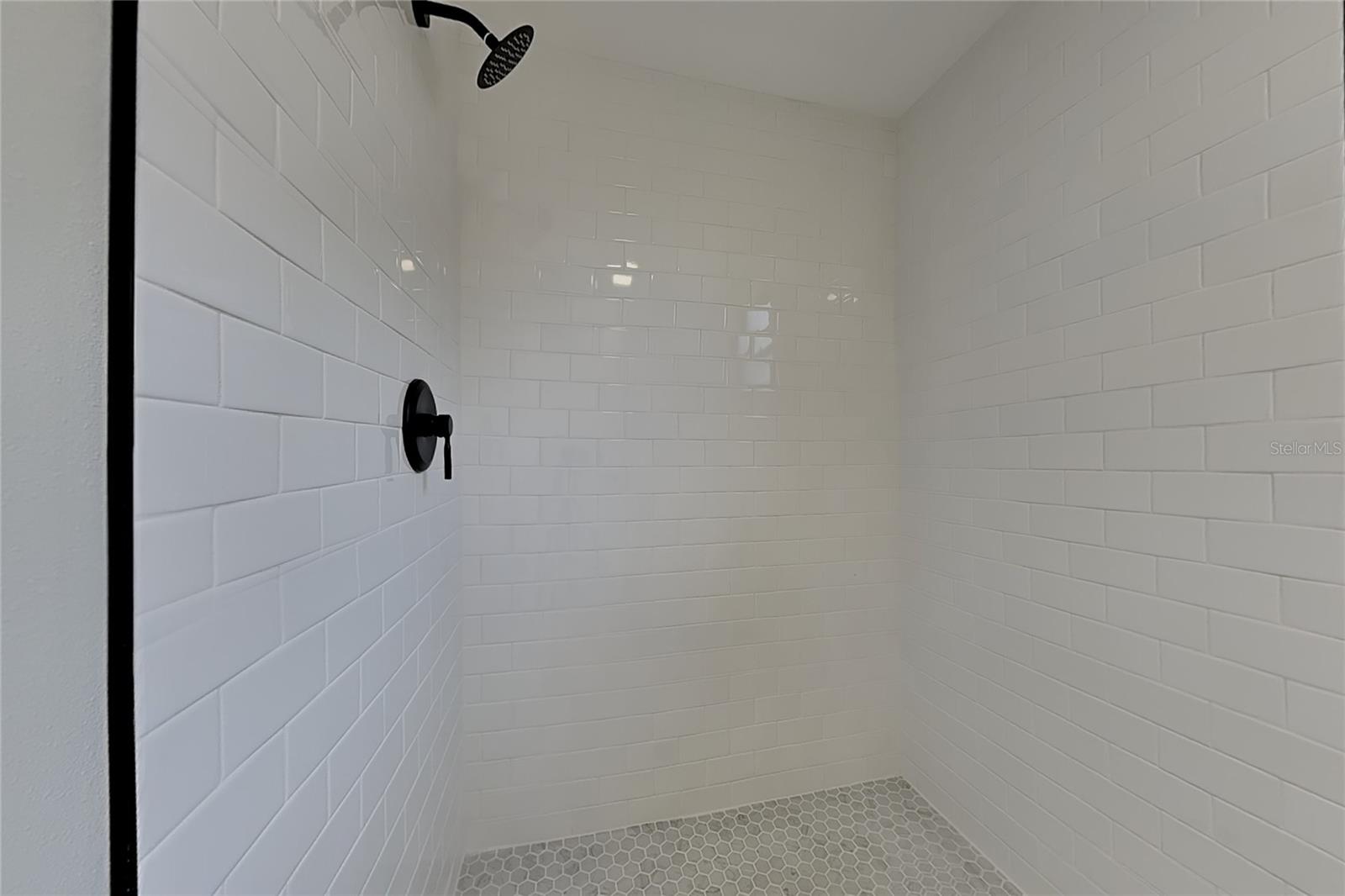 2109 Cree Trl Property Photo 13
