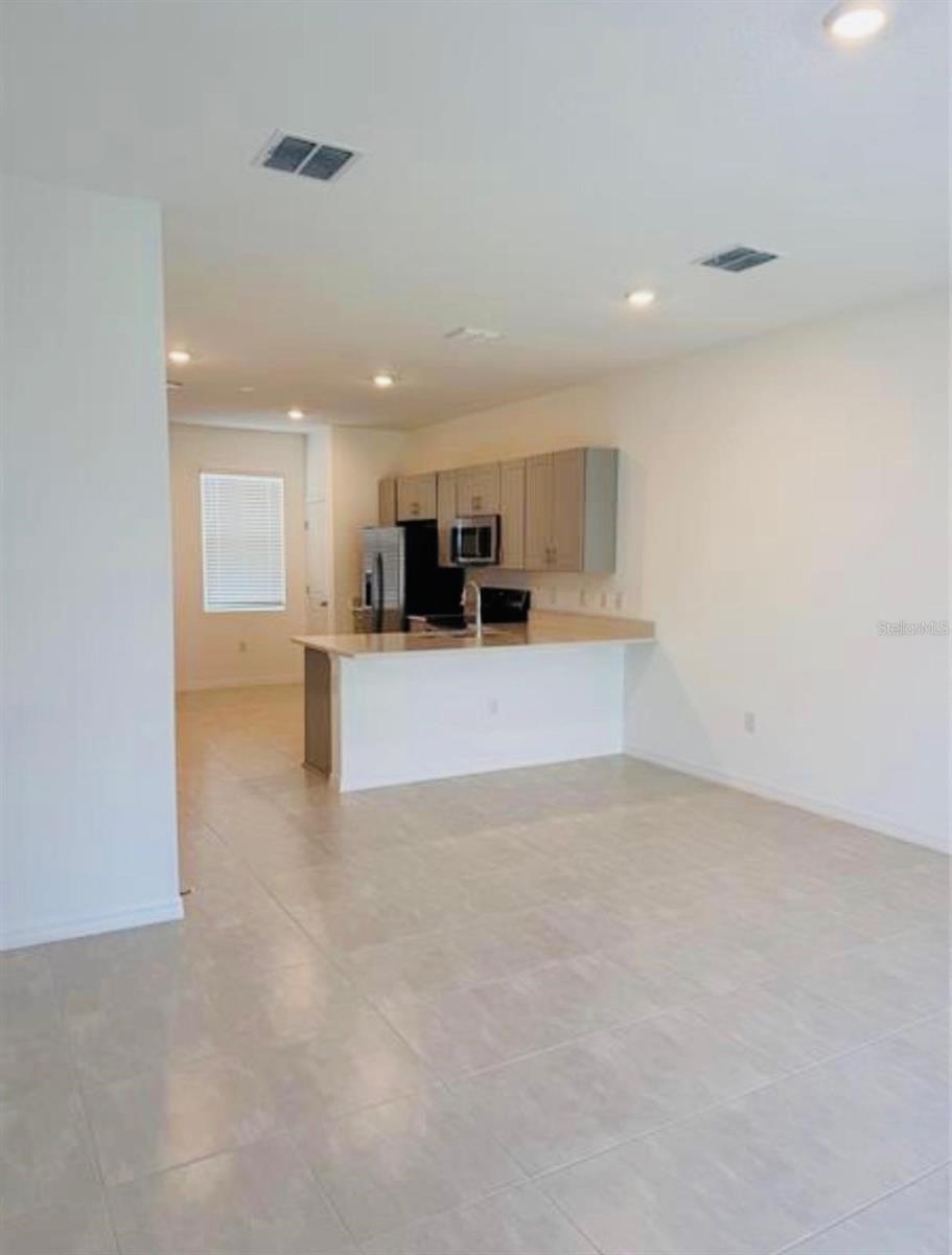 2941 Skyline Loop Property Photo 3