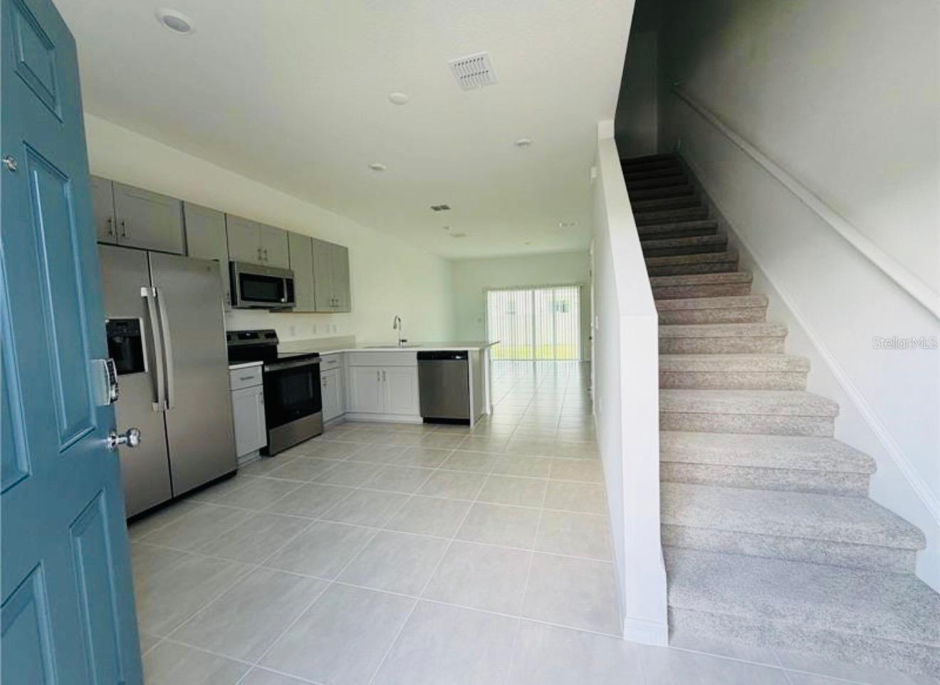 2941 Skyline Loop Property Photo 7