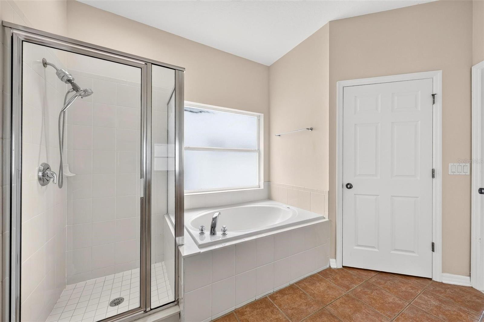 13356 Phoenix Dr Property Photo 39