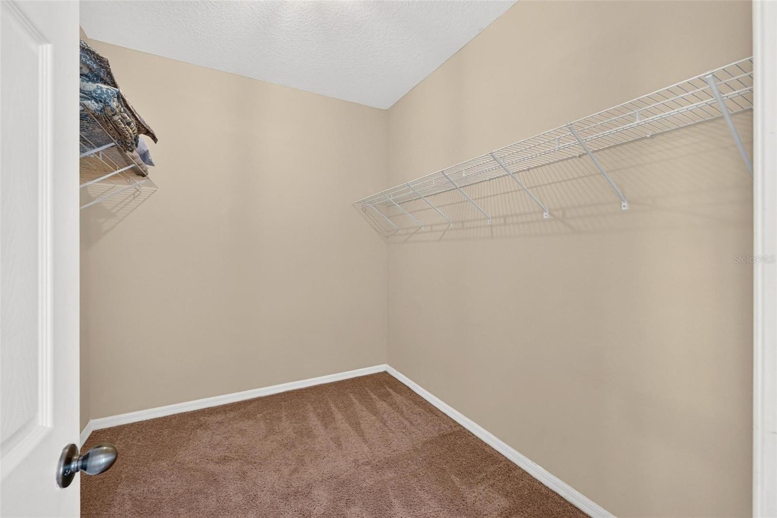 13356 Phoenix Dr Property Photo 40