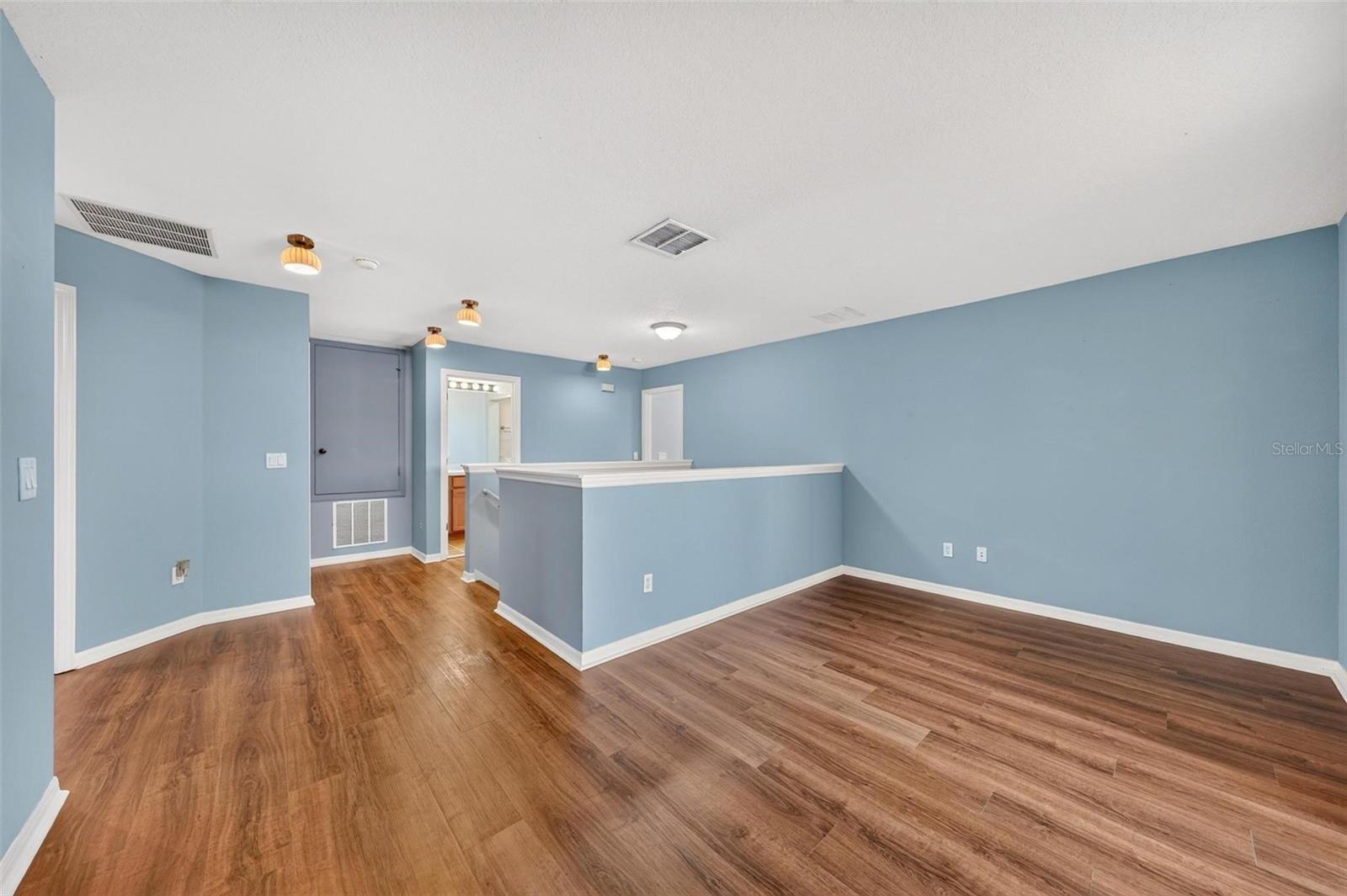 13356 Phoenix Dr Property Photo 45