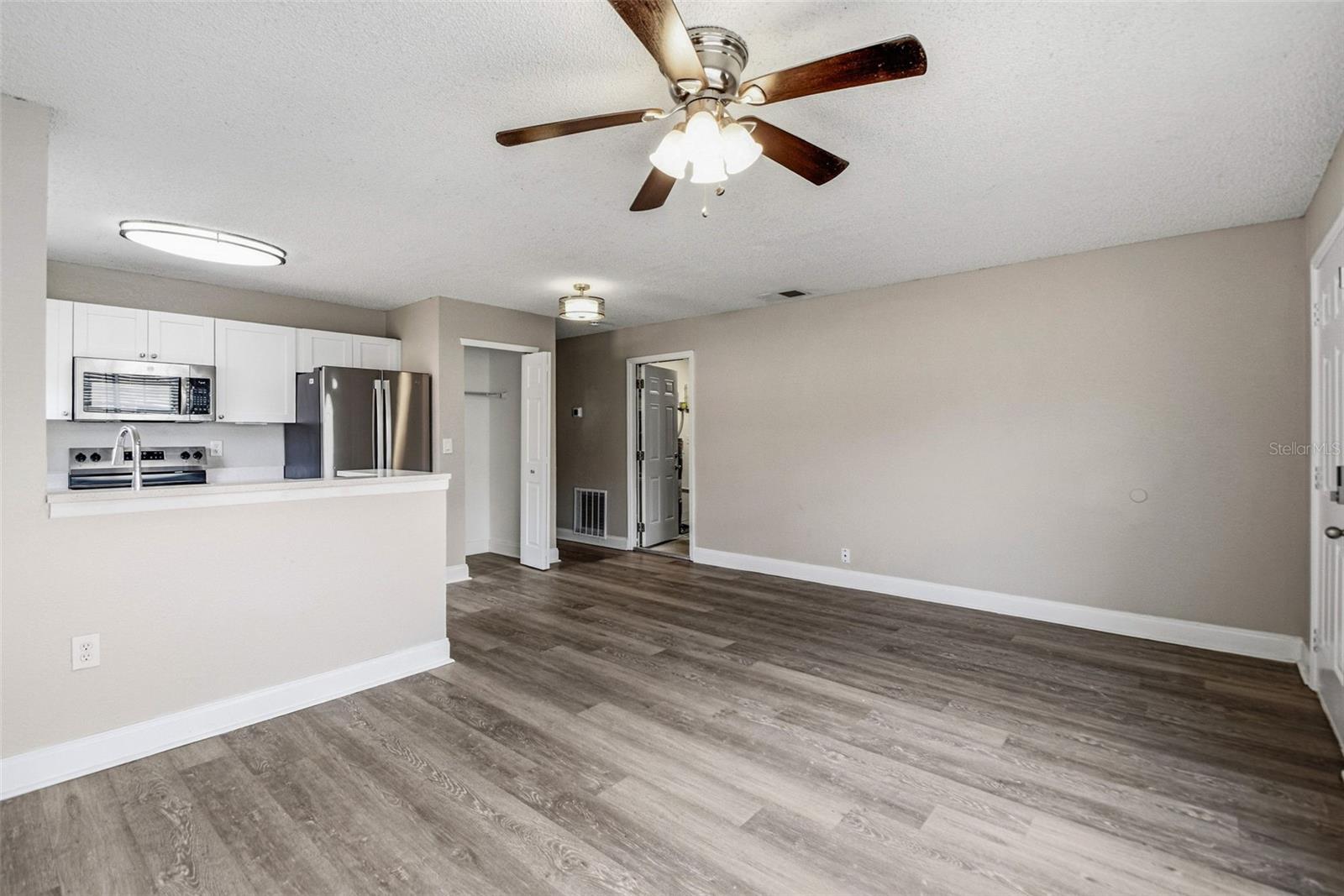 1616 27th Ave E Property Photo 9