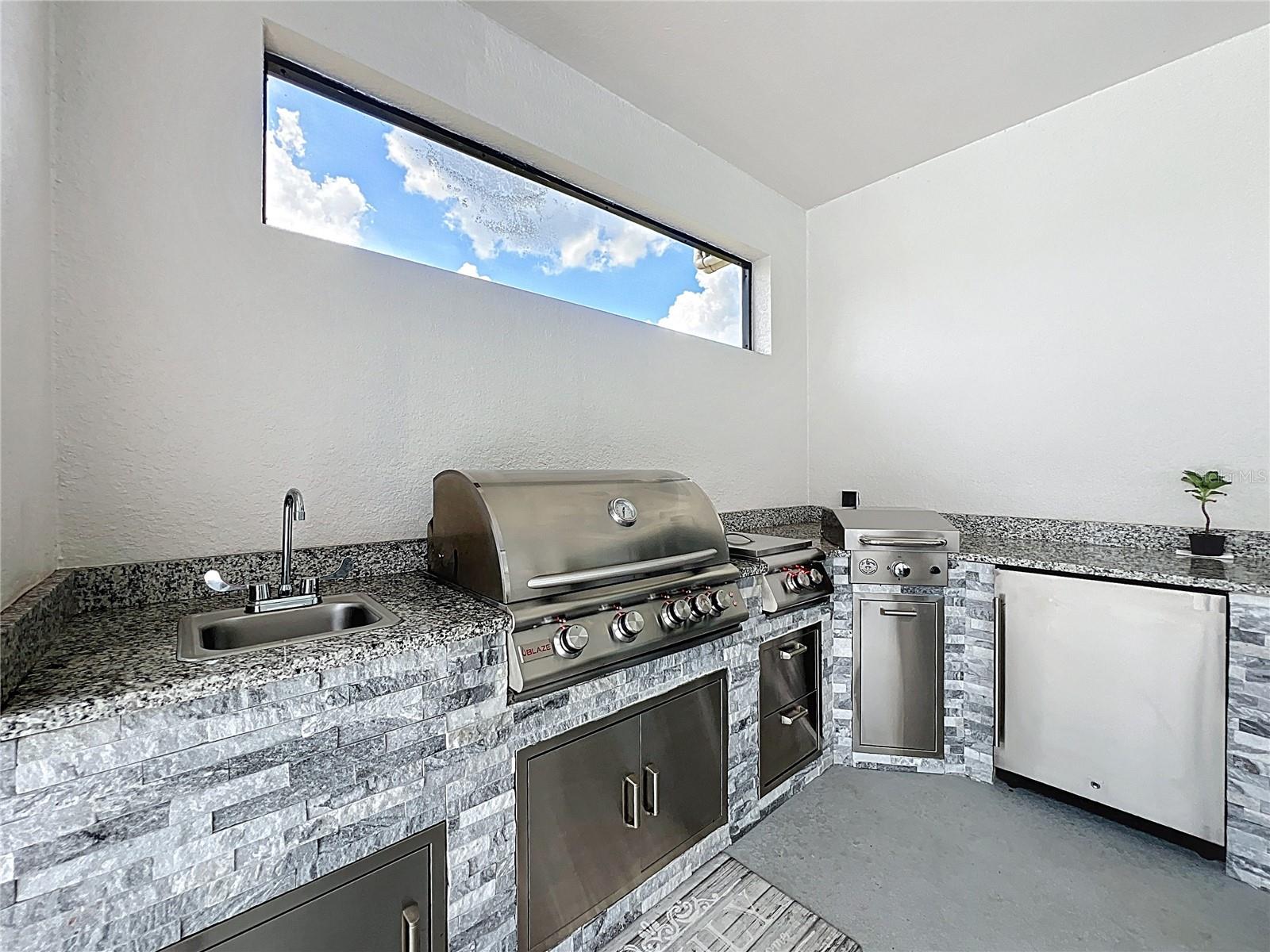 15084 Cuddy Ct Property Photo 5