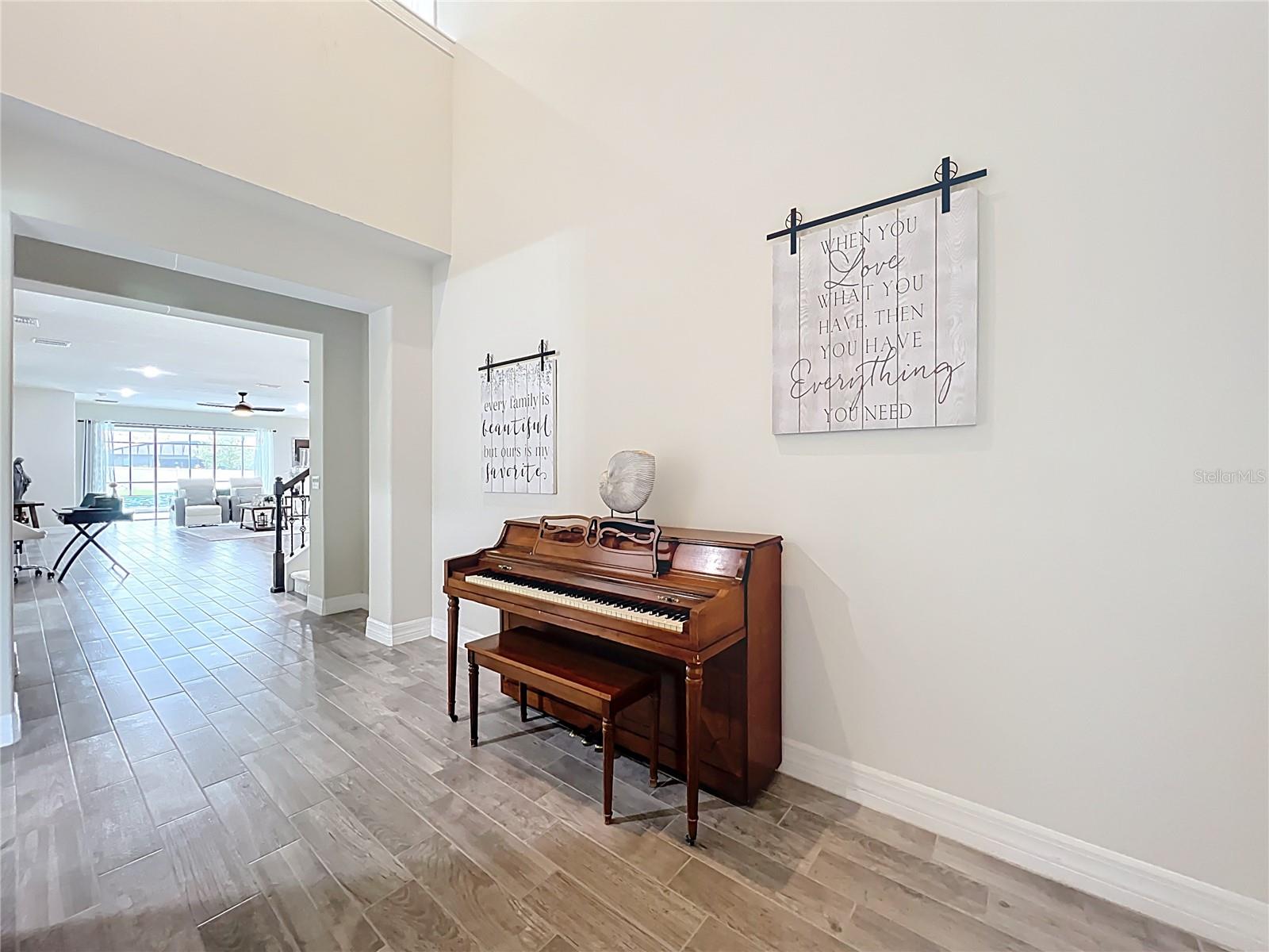 15084 Cuddy Ct Property Photo 11