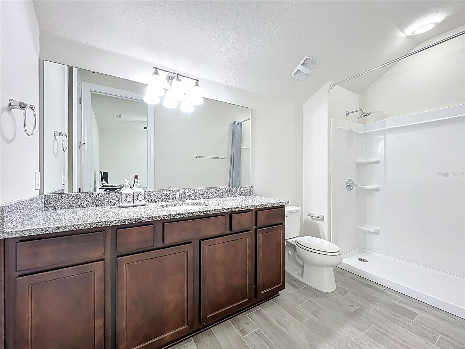 15084 Cuddy Ct Property Photo 34