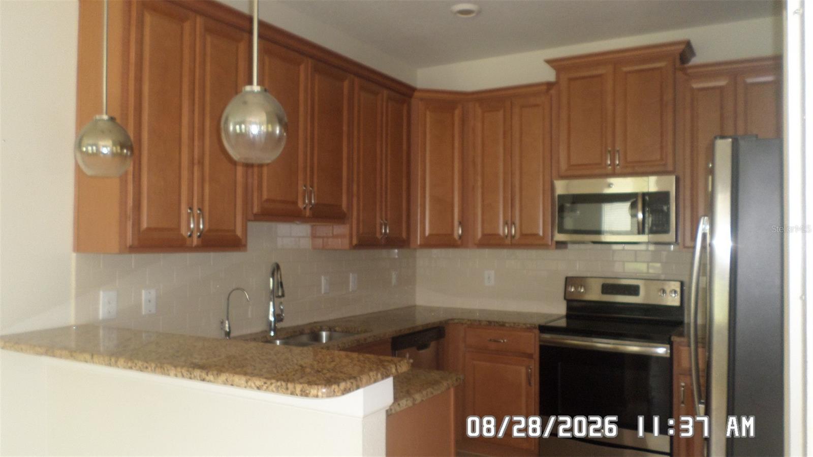 3547 Fairwaters Ct #f Property Photo 8