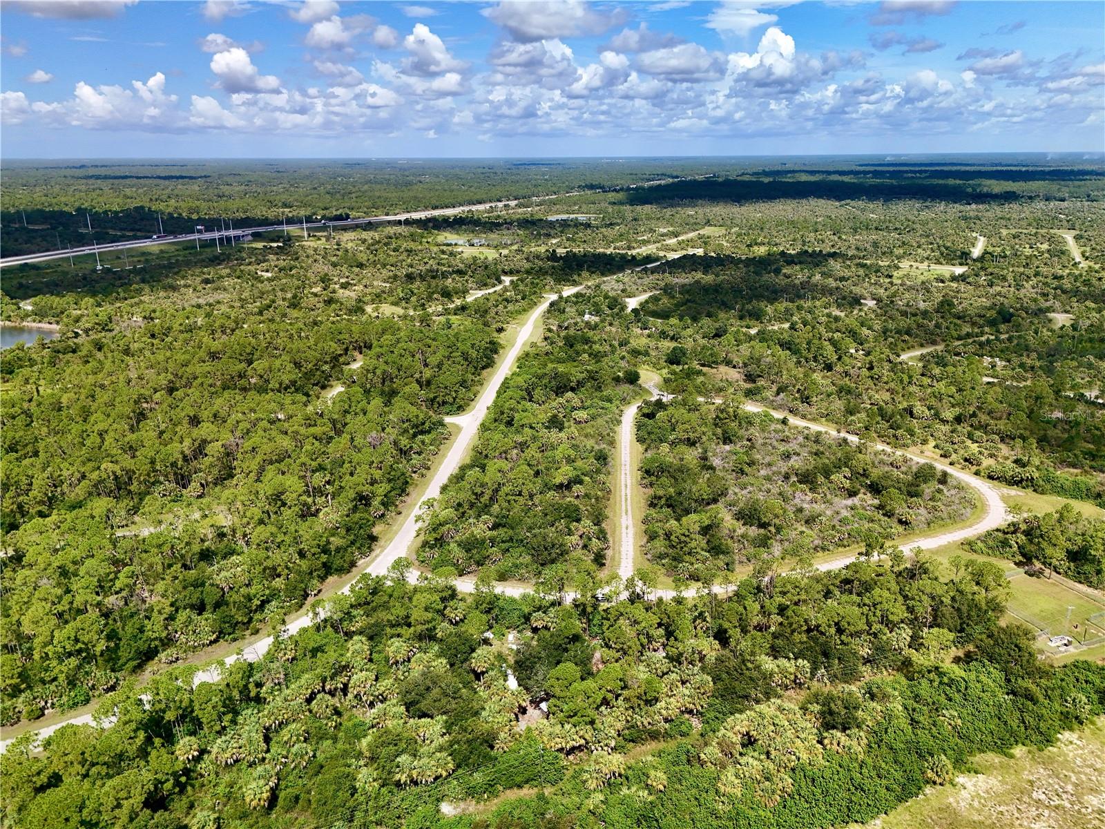 Oberon Circle Property Photo 3
