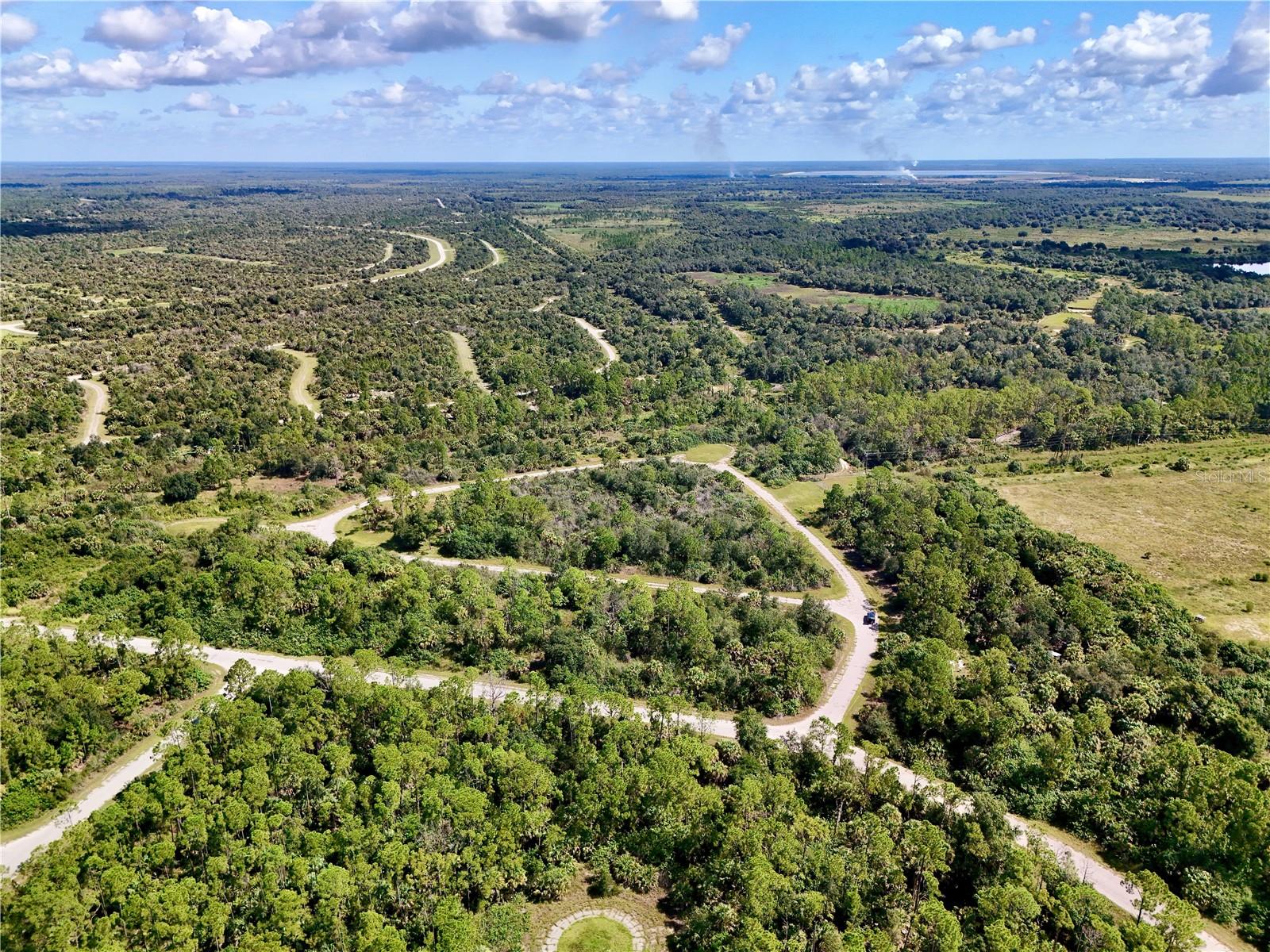 Oberon Circle Property Photo 14
