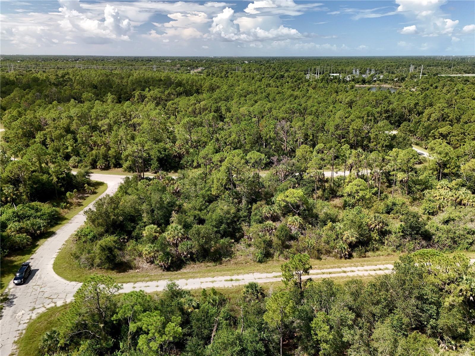 Oberon Circle Property Photo 20