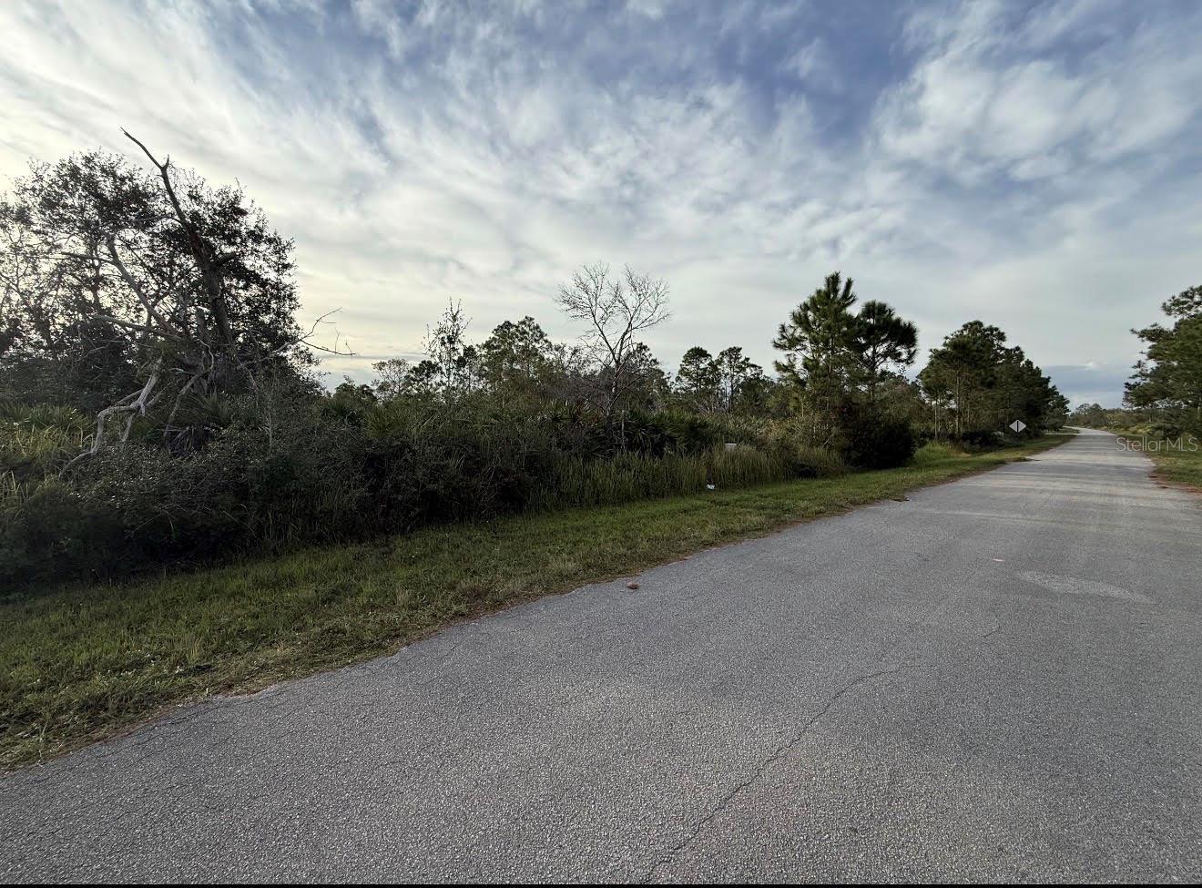 5052 San Ignacio Dr Property Photo 1