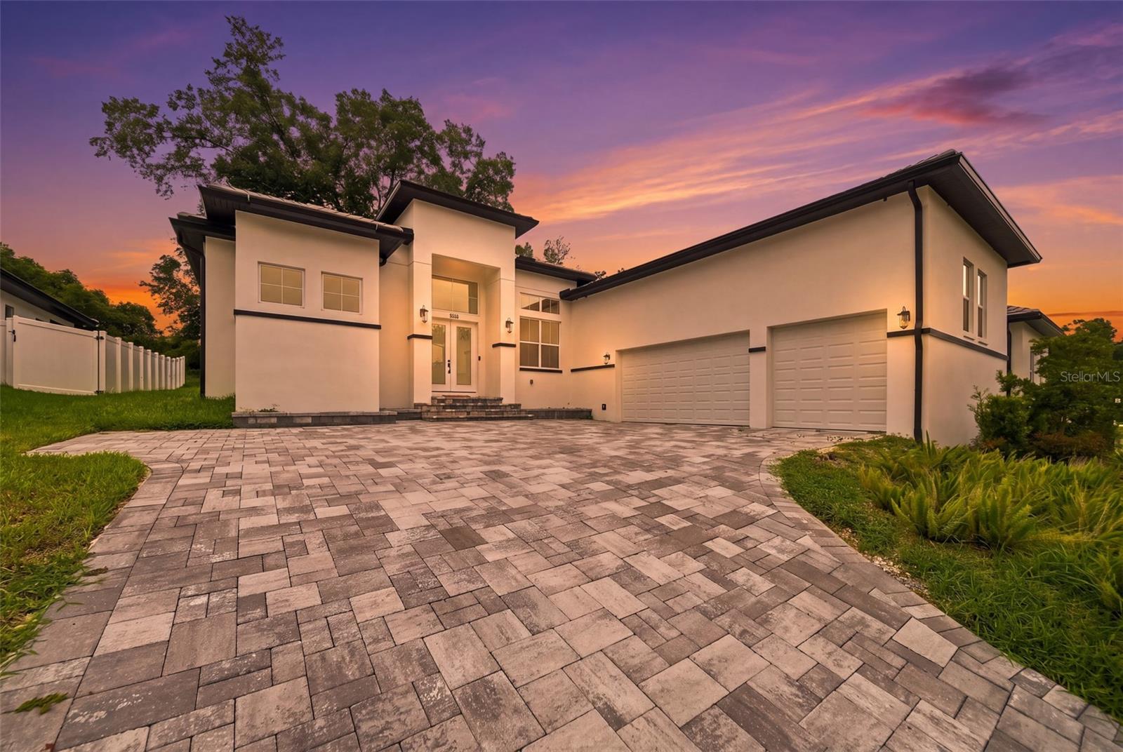 555 Sanctuary Golf Pl Property Photo 1