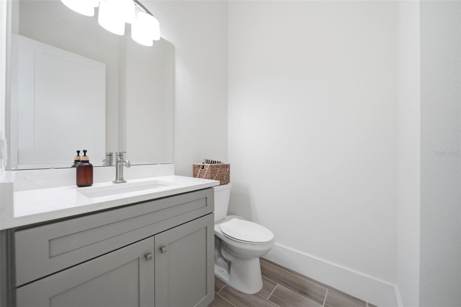 555 Sanctuary Golf Pl Property Photo 7