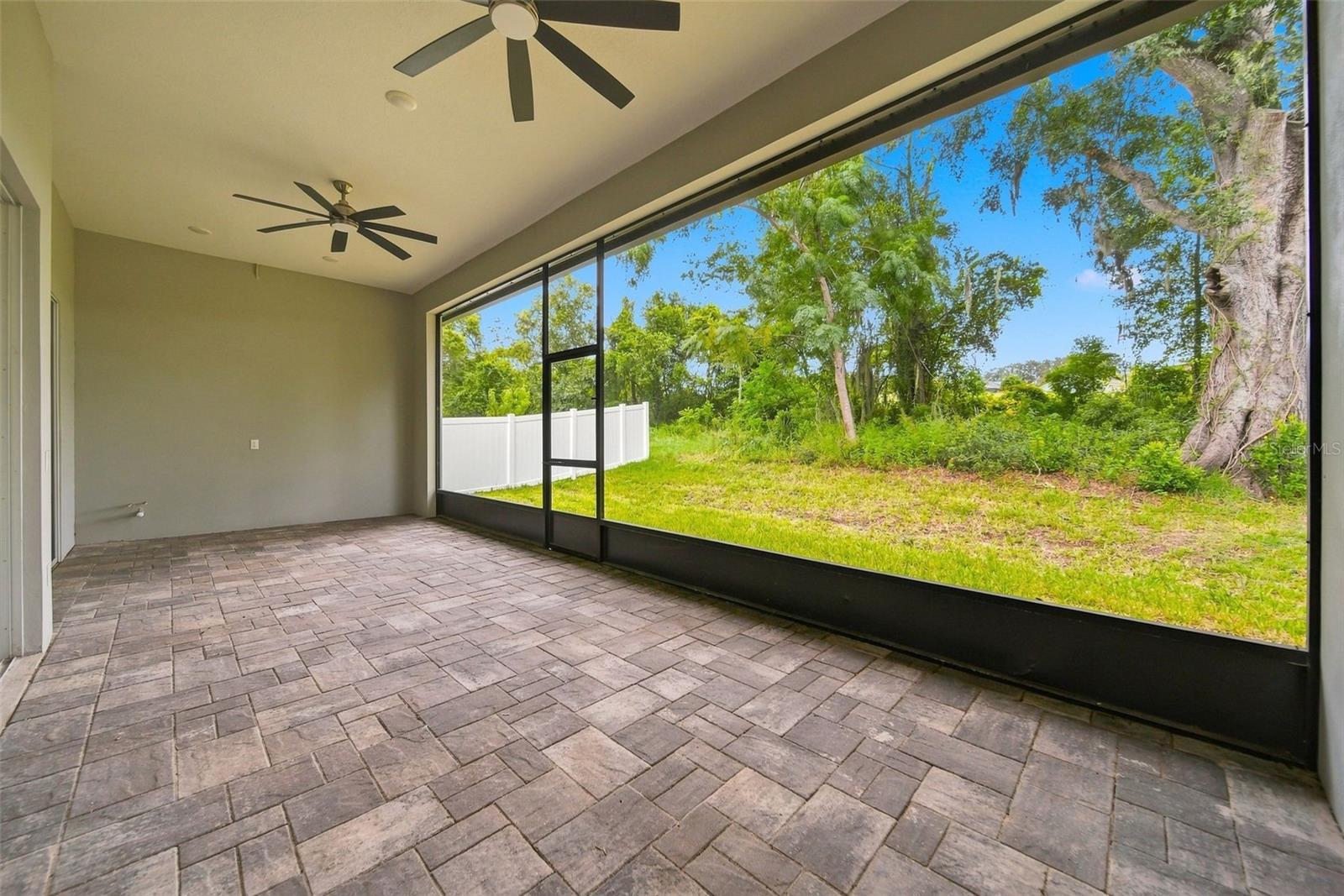 555 Sanctuary Golf Pl Property Photo 39