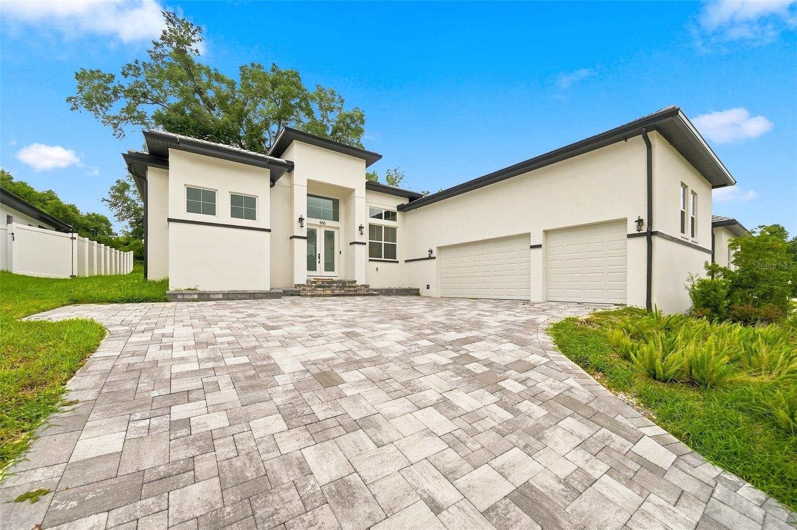 555 Sanctuary Golf Pl Property Photo 43