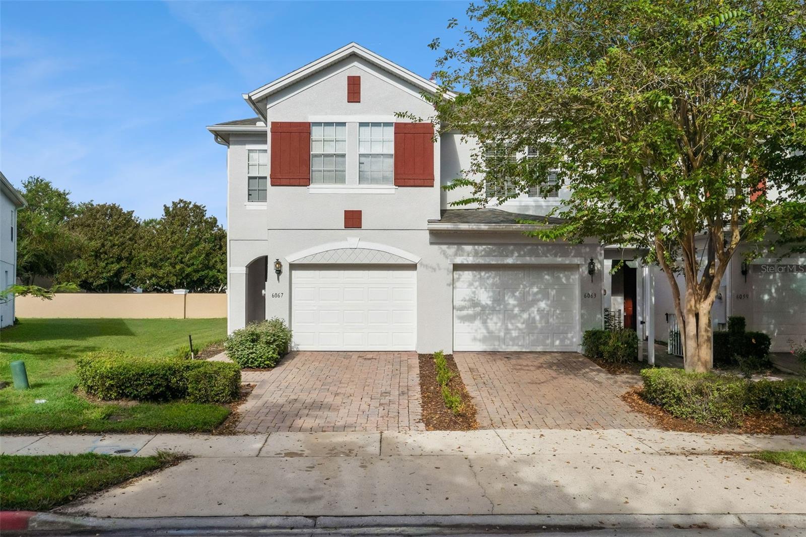 6067 Strada Isle Way Property Photo 1