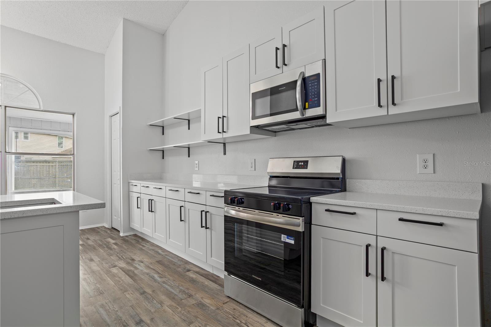 5427 Blue Tick Dr Property Photo 2