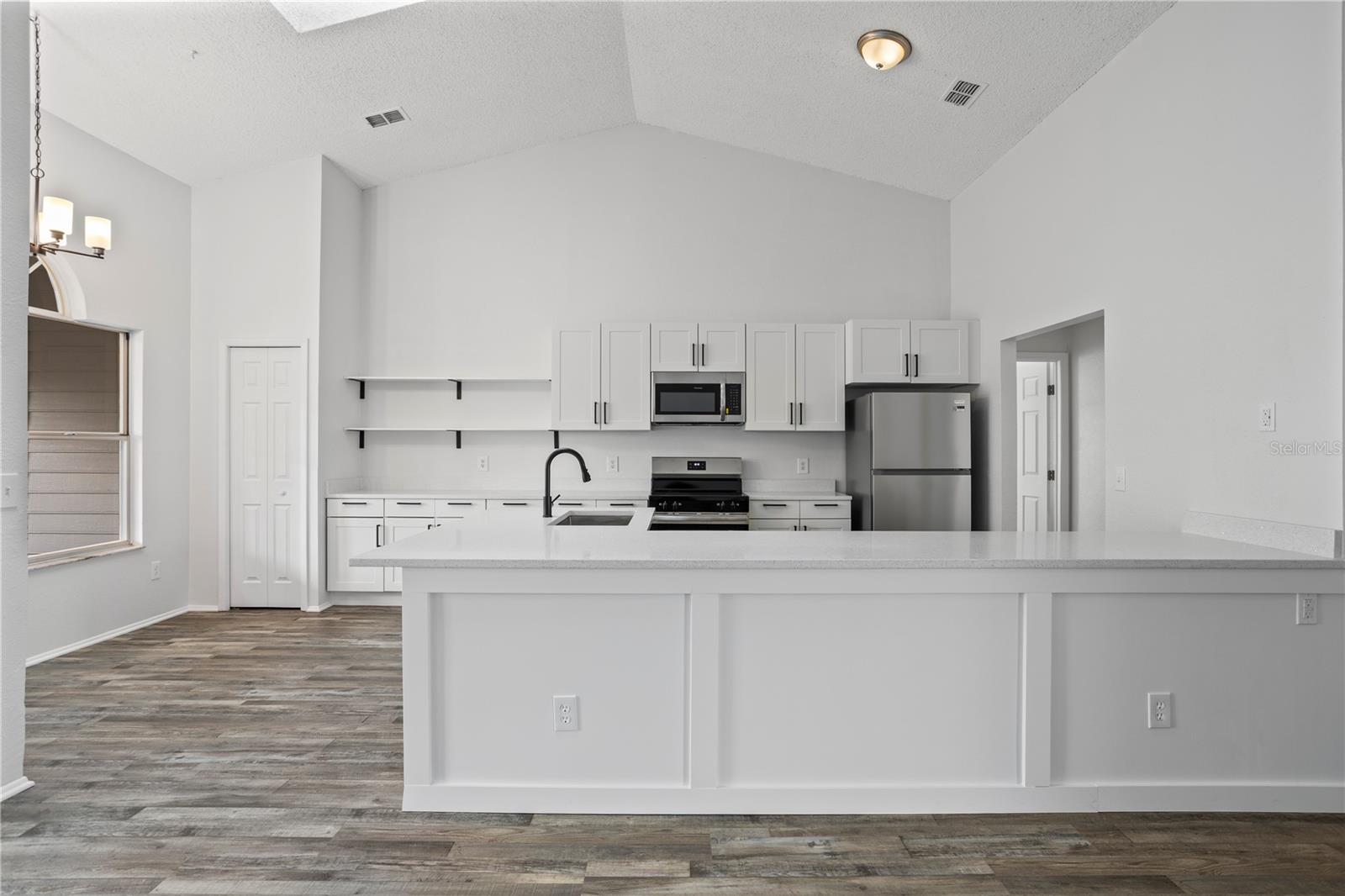 5427 Blue Tick Dr Property Photo 7
