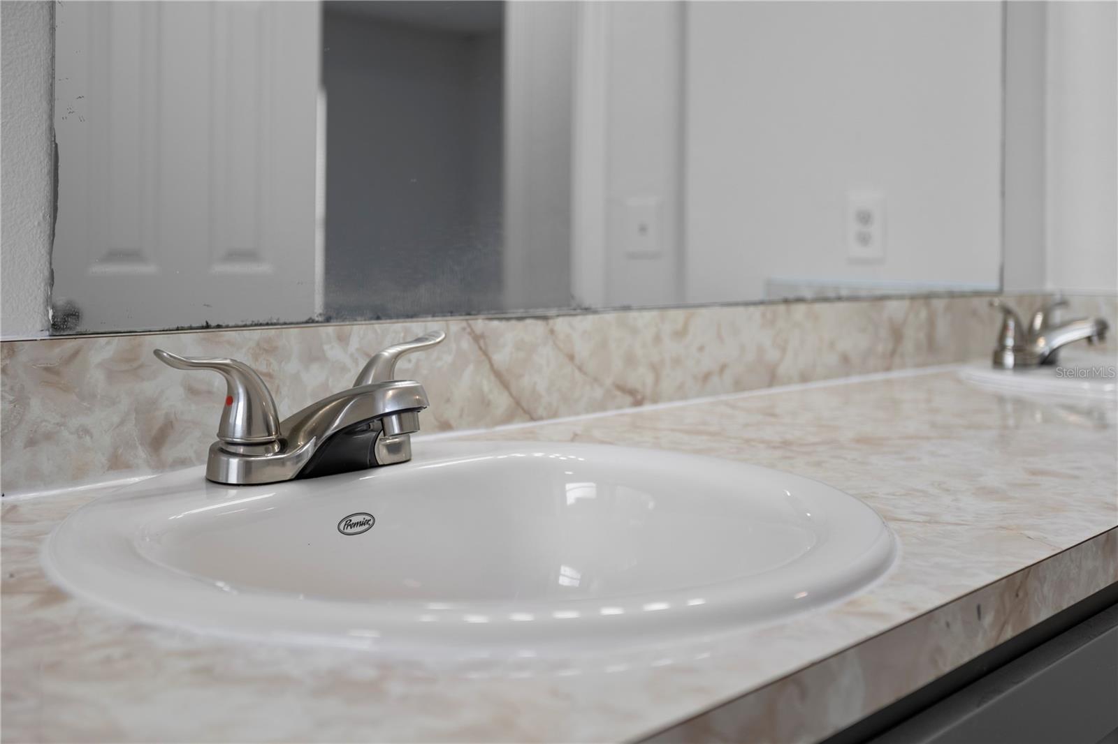 5427 Blue Tick Dr Property Photo 39