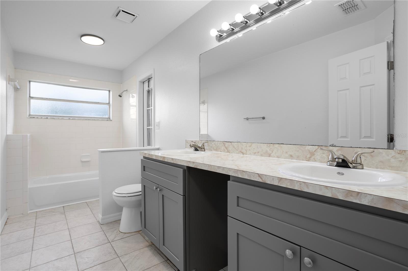 5427 Blue Tick Dr Property Photo 40
