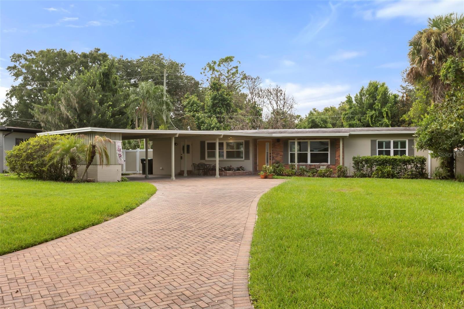 610 Sweetbriar Rd Property Photo 1