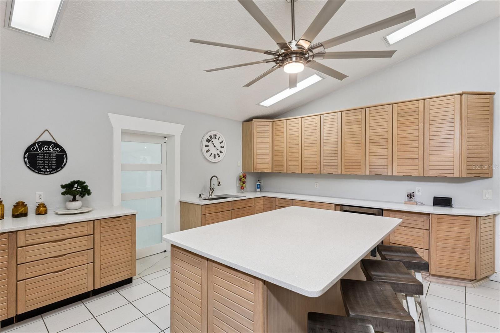 4874 Old Oak Trl Property Photo 13