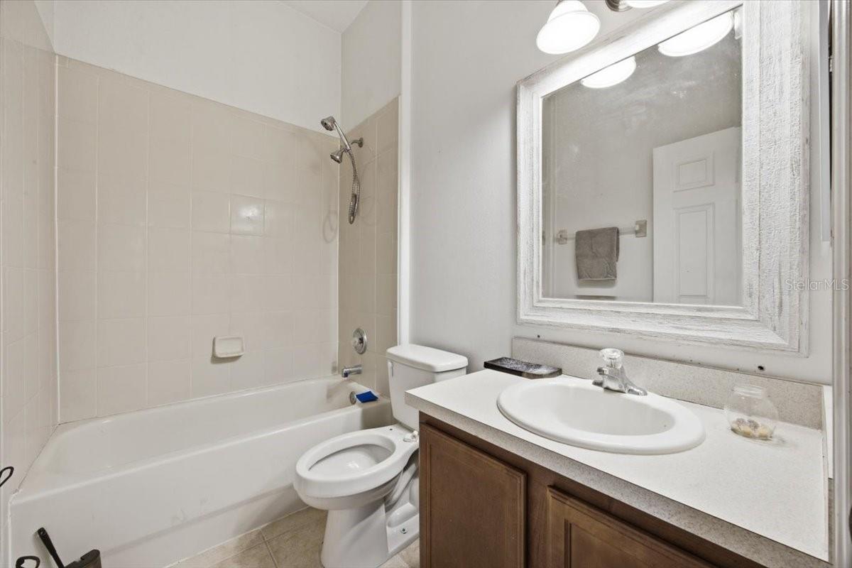 928 Coventry Rd Property Photo 13