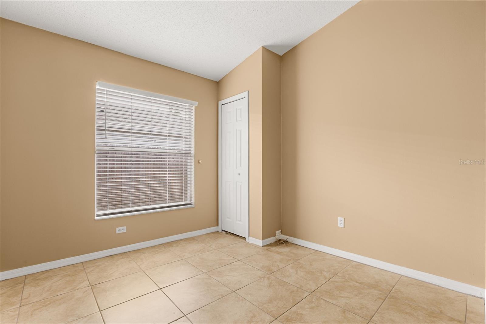 2501 Daffadil Ter Property Photo 10