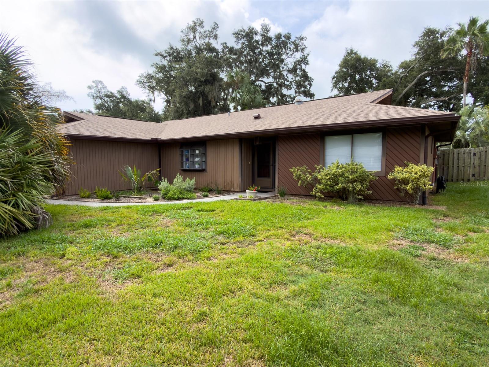608 Touchstone Cir Property Photo 1
