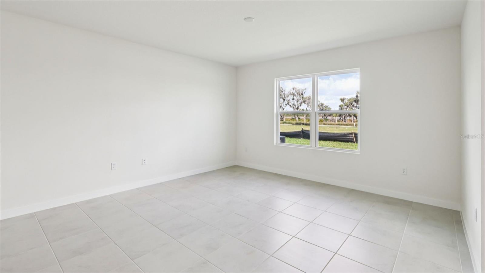 815 Andrew St Property Photo 11